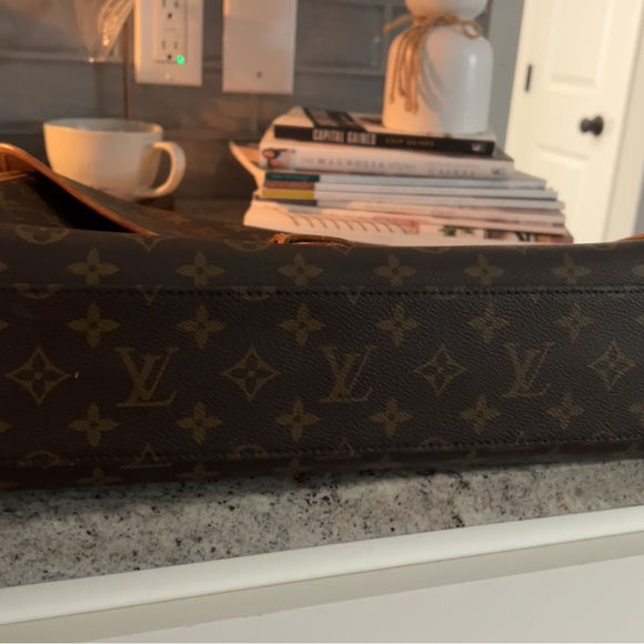 Louis Vuitton Briefcase - Picture 4 of 7
